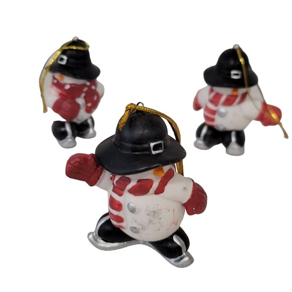 lot of 6 skating snowman ceramic Christmas ornaments wearing scarf, mittons, hat - Picture 4 of 5